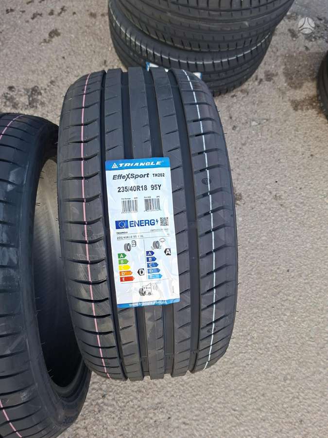 Triangle, летние 235/40 R18