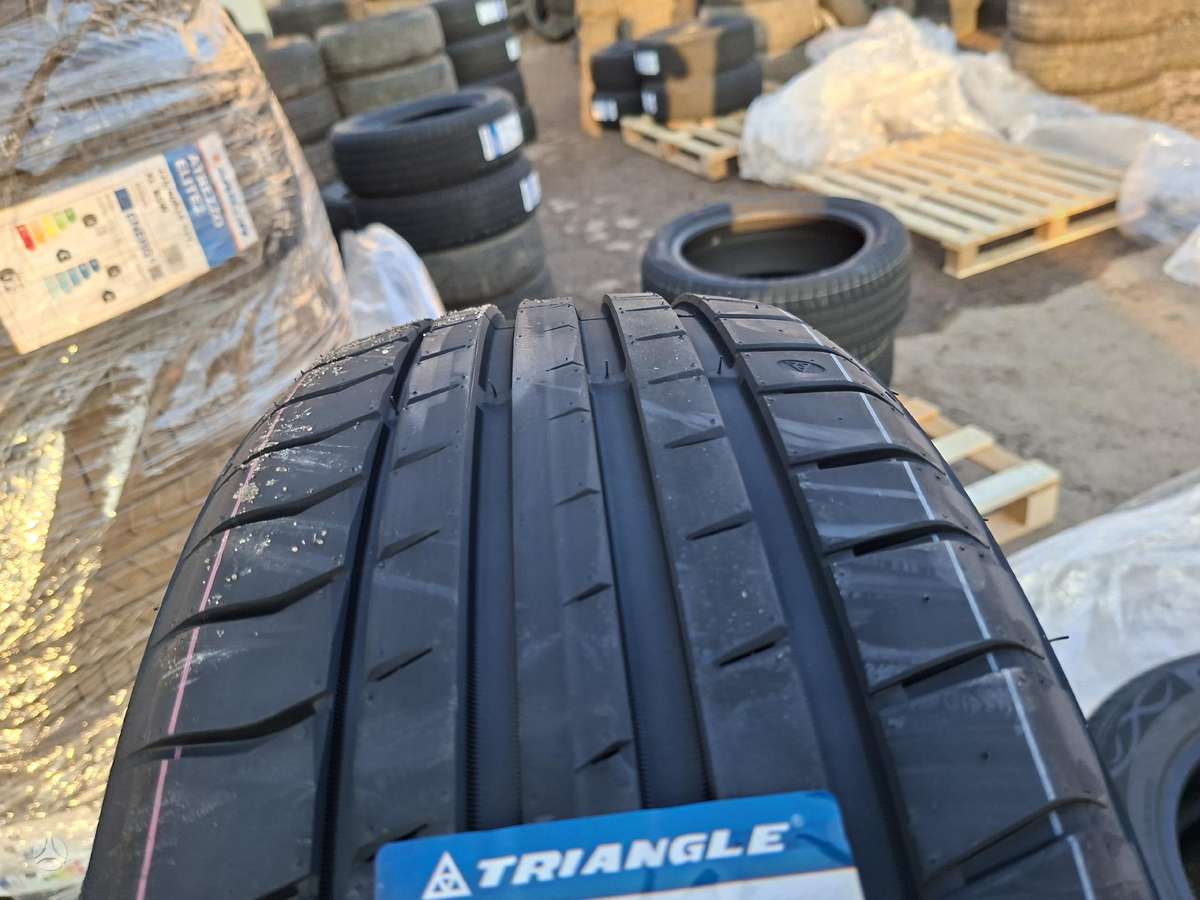 Triangle, vasaras 215/50 R17