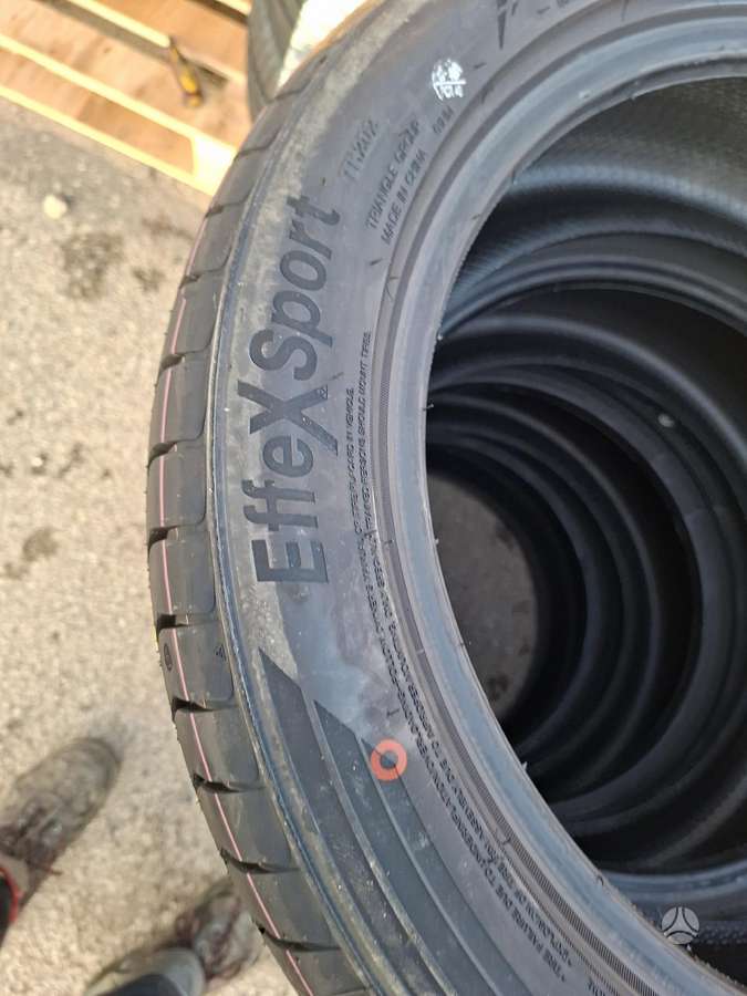 Triangle, vasaras 215/50 R17