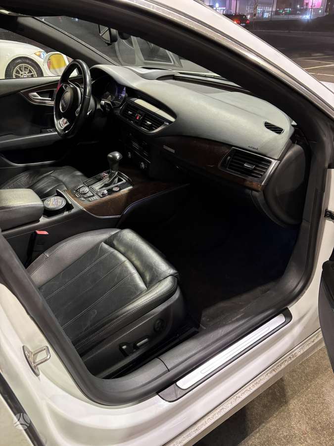 Audi A7, 3.0 l., Хэтчбек