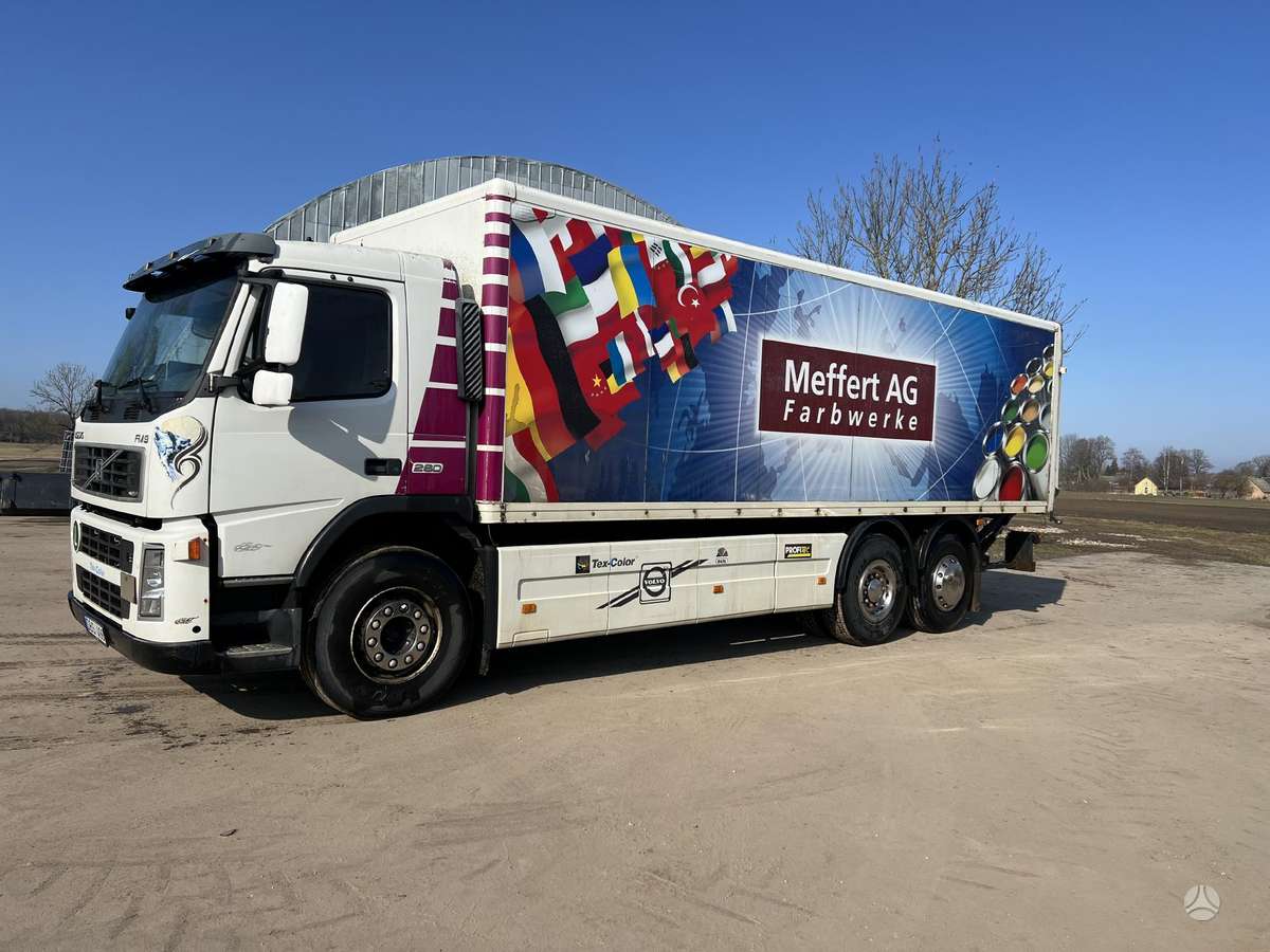 Volvo FM9, box trucks / box vans