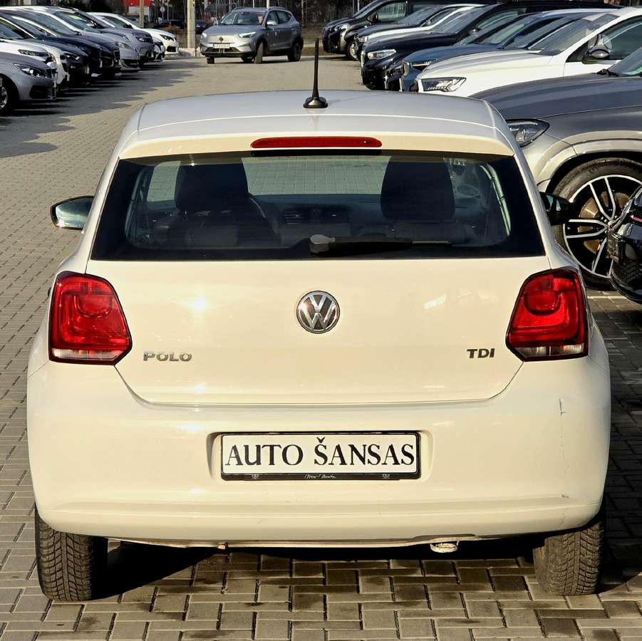 Volkswagen Polo - 10
