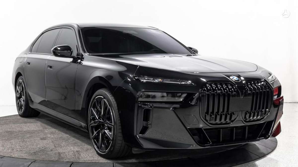 BMW 750, 4.0 l., Лимузин