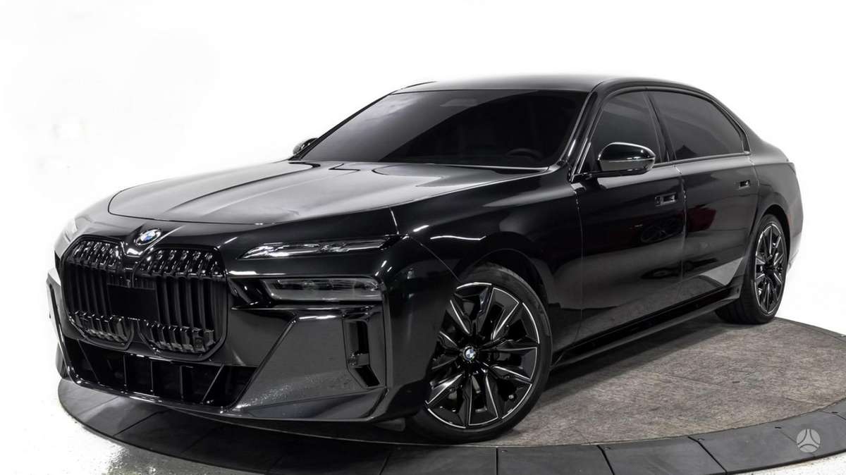 BMW 750, 4.0 l., Лимузин