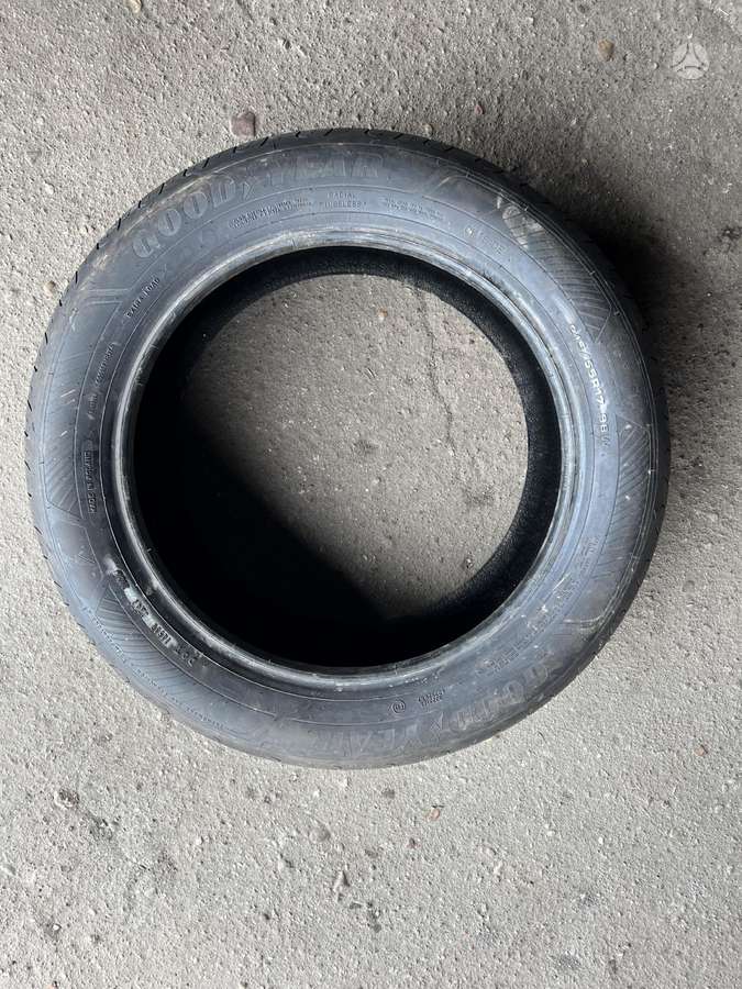 Goodyear EfficientGrip Performance2, vasarinės 215/55 R17
