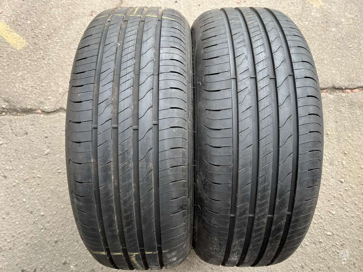 Goodyear EfficientGrip Performance2, vasarinės 215/55 R17