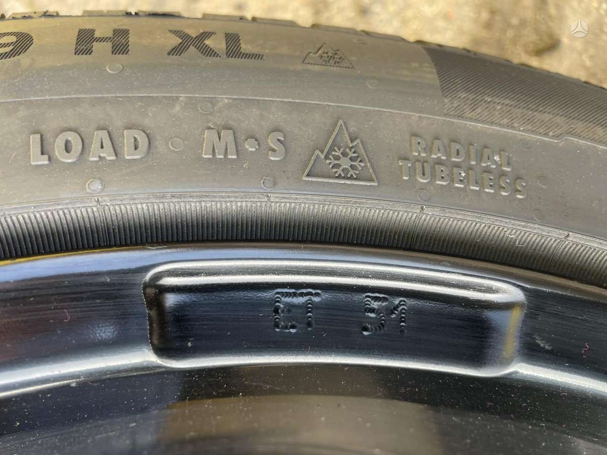 Dezent KG Black, light alloy, R19