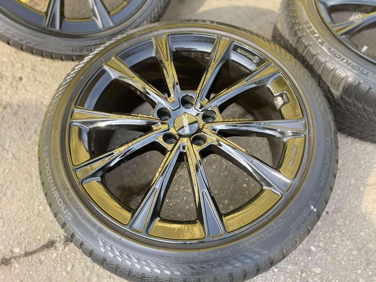 Dezent KF Gloss Black, легкосплавные , R20