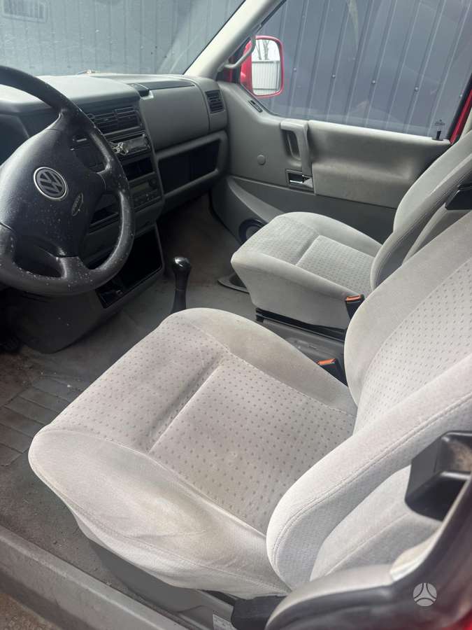 Volkswagen Caravelle