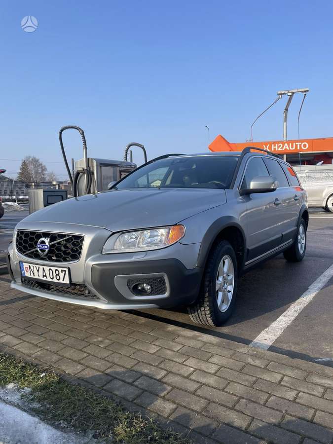 Volvo XC70, 3.2 l., wagon