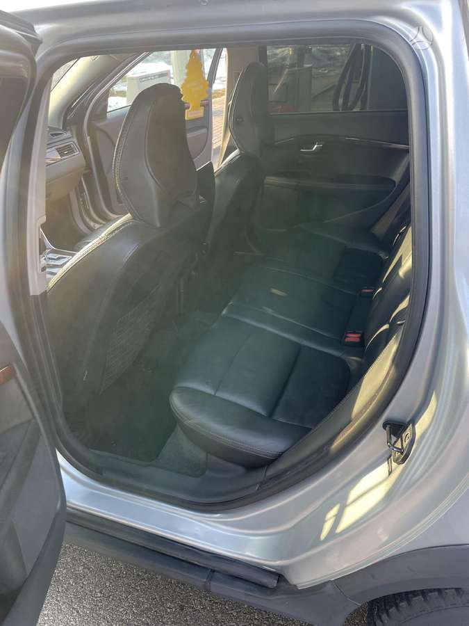 Volvo XC70, 3.2 l., wagon