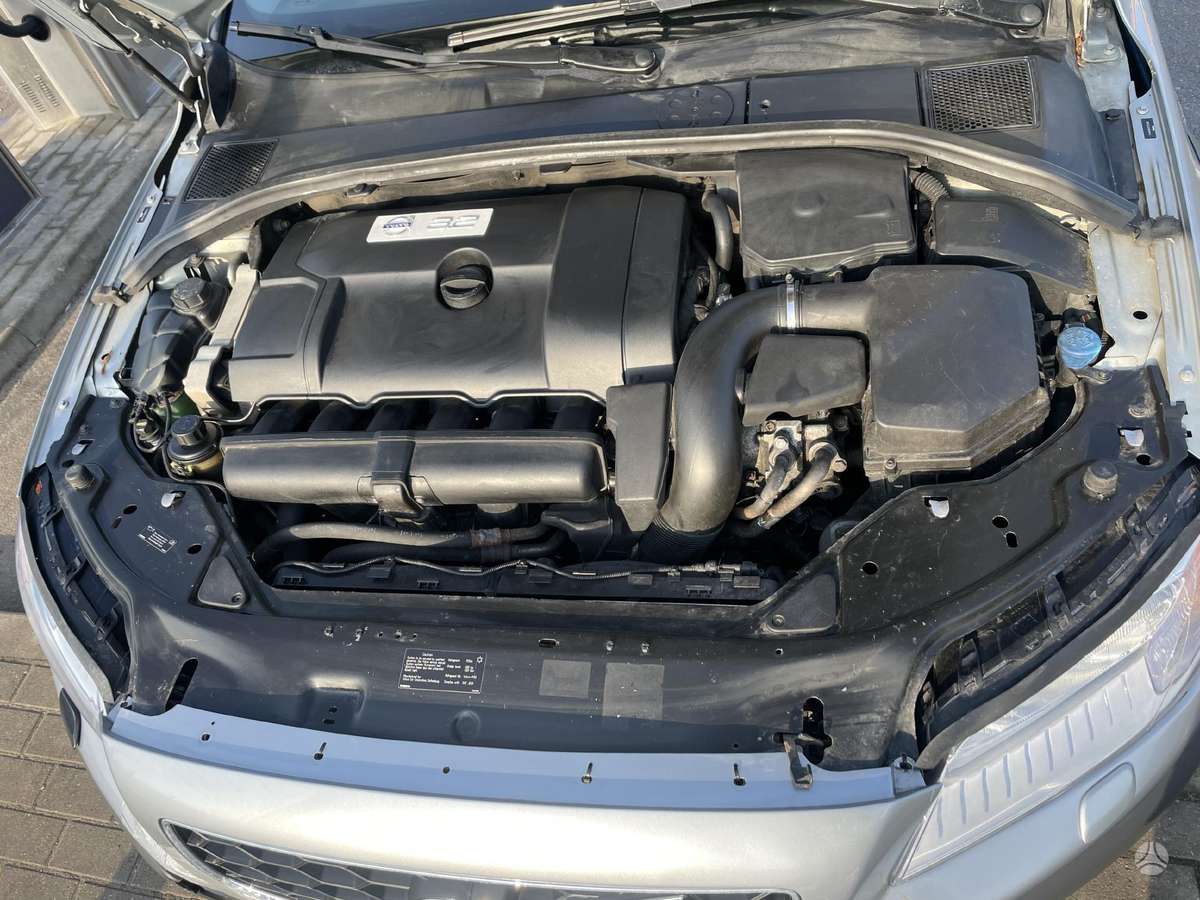 Volvo XC70, 3.2 l., Универсал