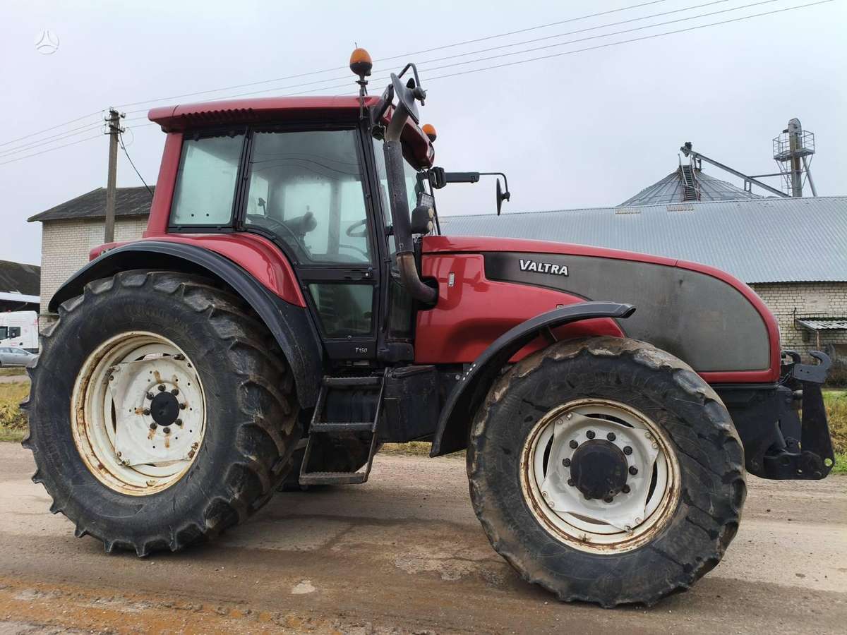 Valtra T150, tractors