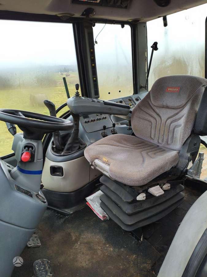 Valtra T150, tractors