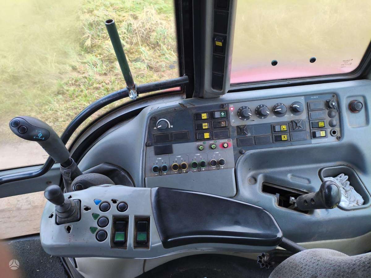 Valtra T150, tractors