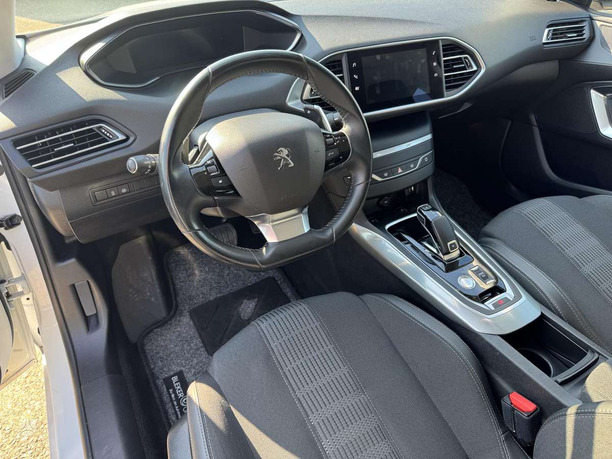 Peugeot 308 - 9