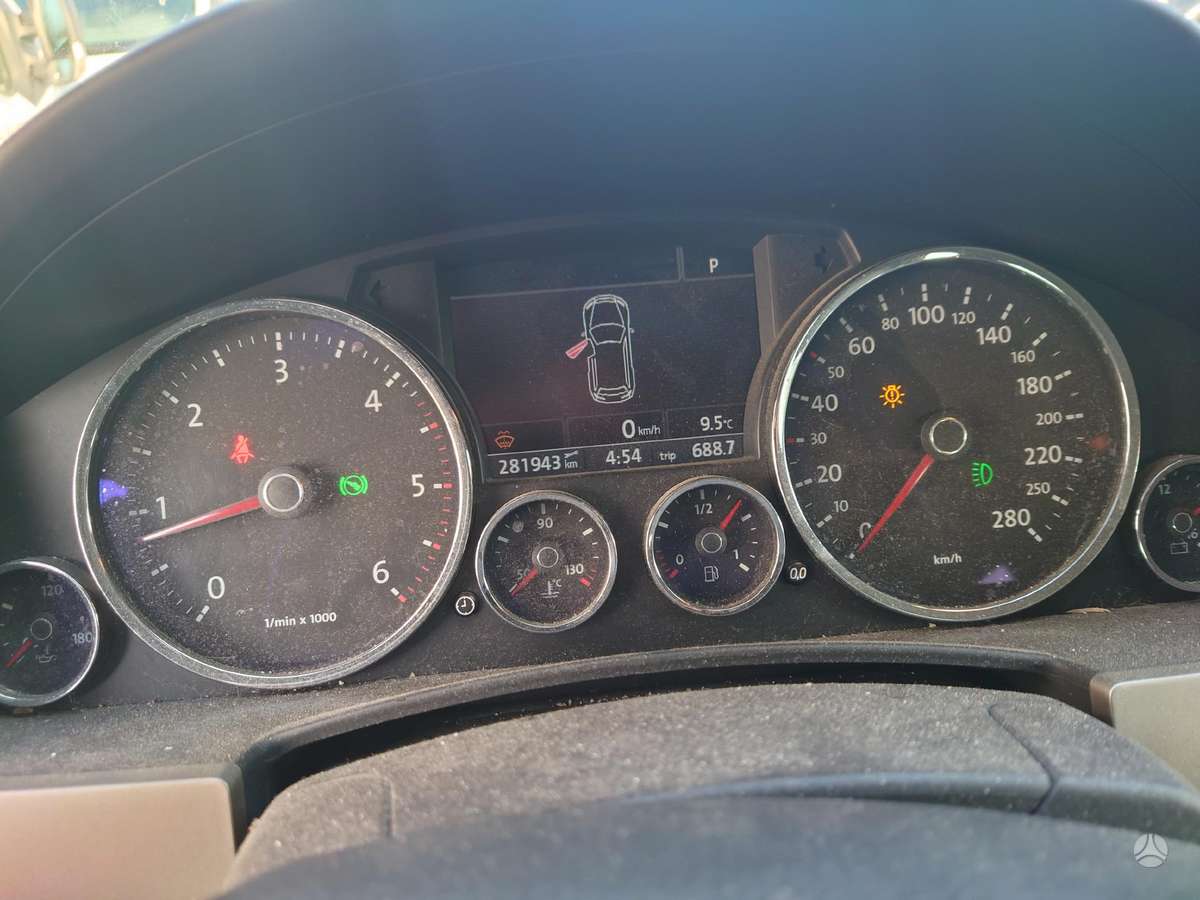 Volkswagen Touareg по частям