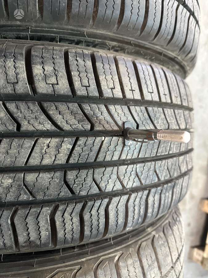 Rockblade, universalios 235/40 R19