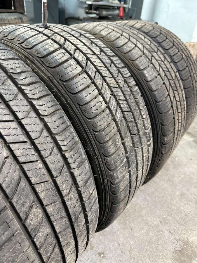 Rockblade, всесезонные 235/40 R19