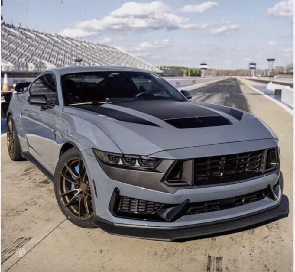 Ford Mustang bumpers, front grill