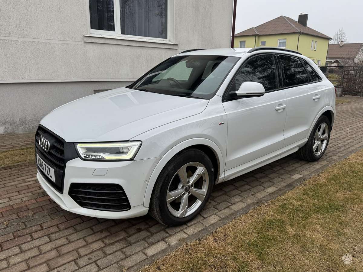 Audi Q3, 2.0 l., off-road / crossover