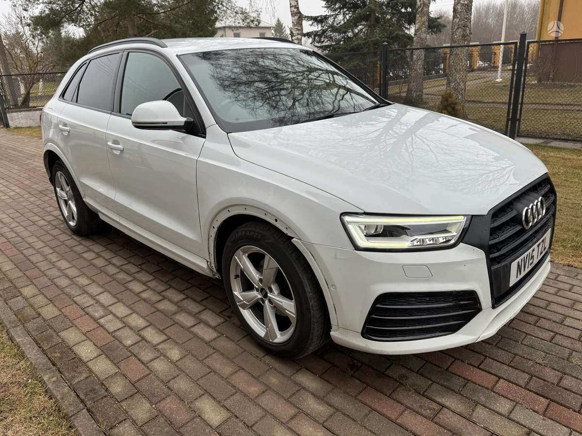 Audi Q3, 2.0 l., off-road / crossover
