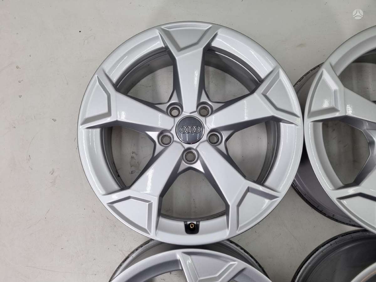 Audi Q3 originalūs, light alloy, R17