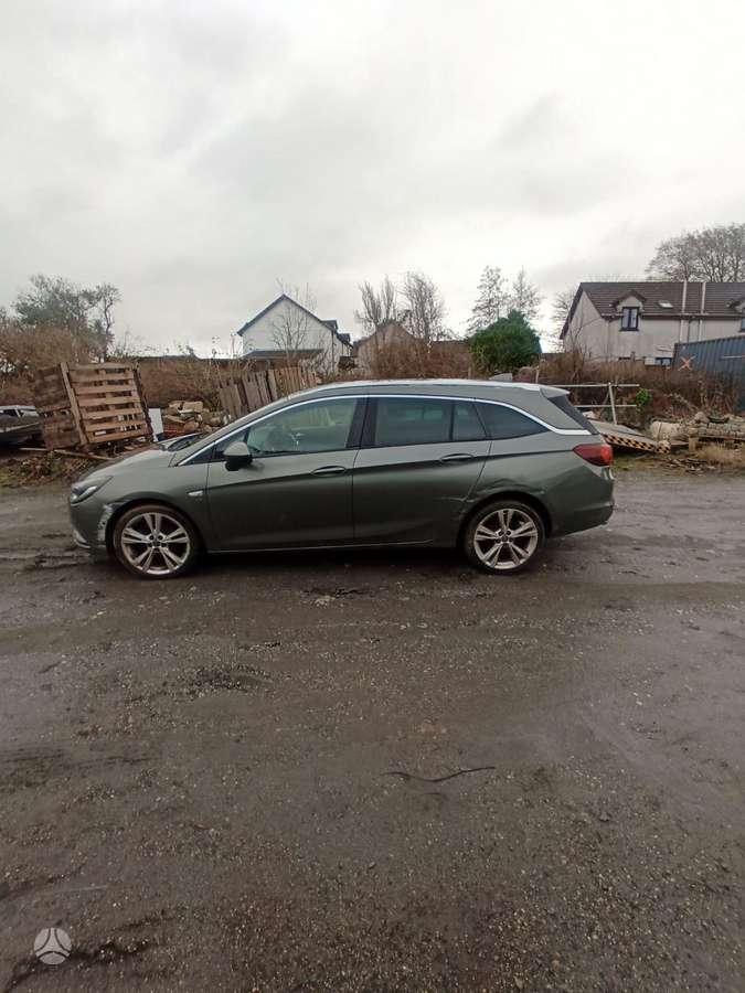 Opel Astra Auto dalimis iš anglijos