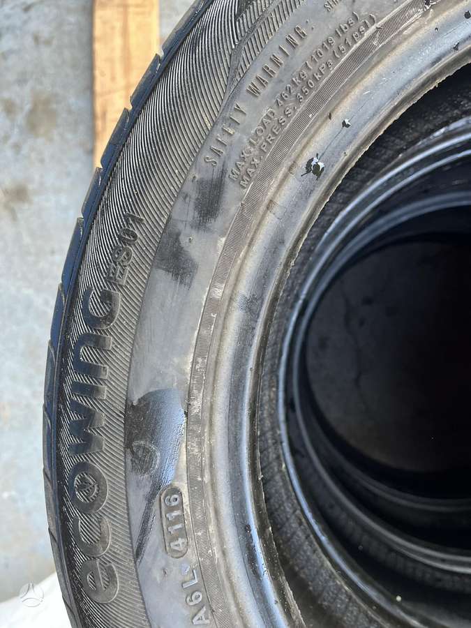 Kumho EcoWing es01, летние 175/60 R15