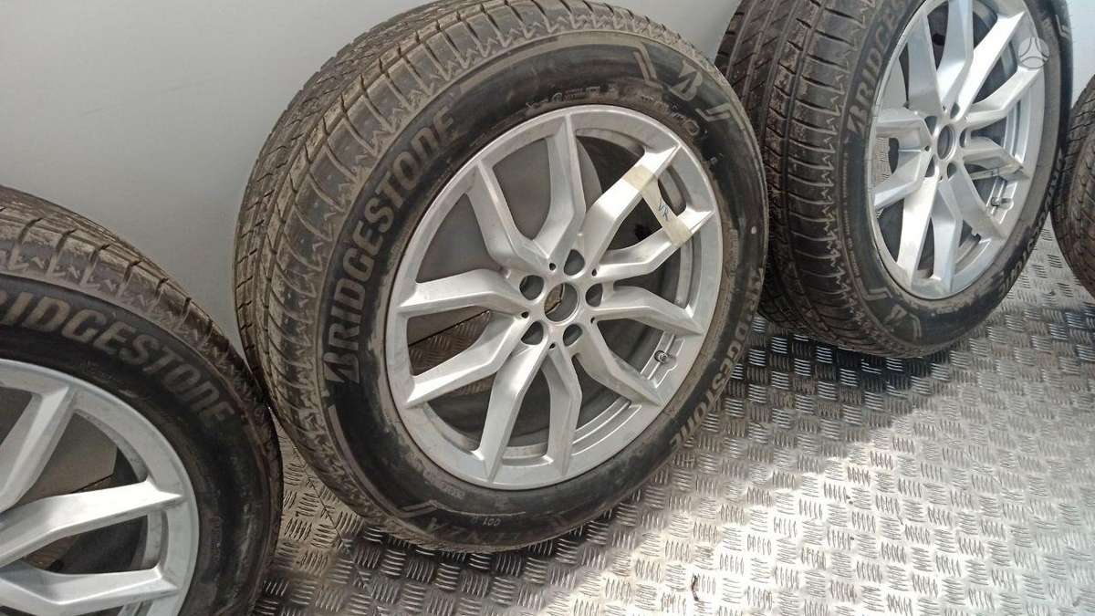Volkswagen TAUREG, light alloy, R19