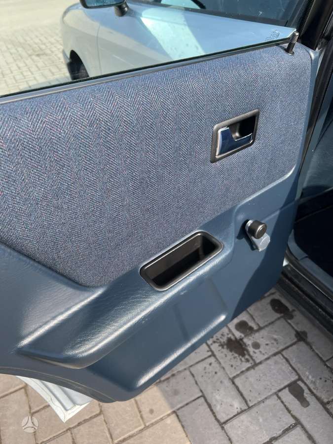 Audi 80, 1.8 l., Седан