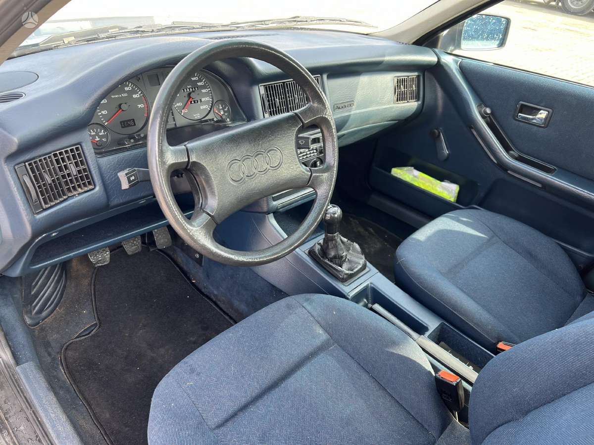Audi 80, 1.8 l., Седан