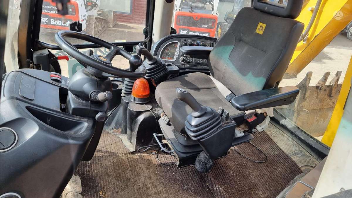JCB 3 CX, excavator loader