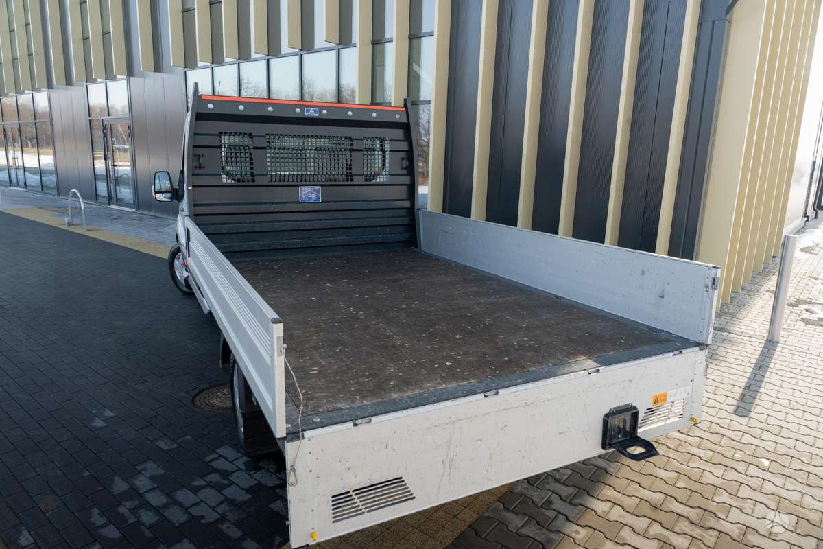 Ford Transit Double Cab Trend, krovininis mikroautobusas