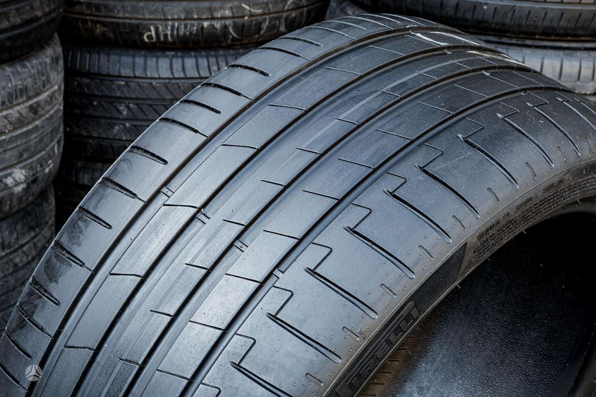 Pirelli P Zero E, vasarinės 265/35 R21