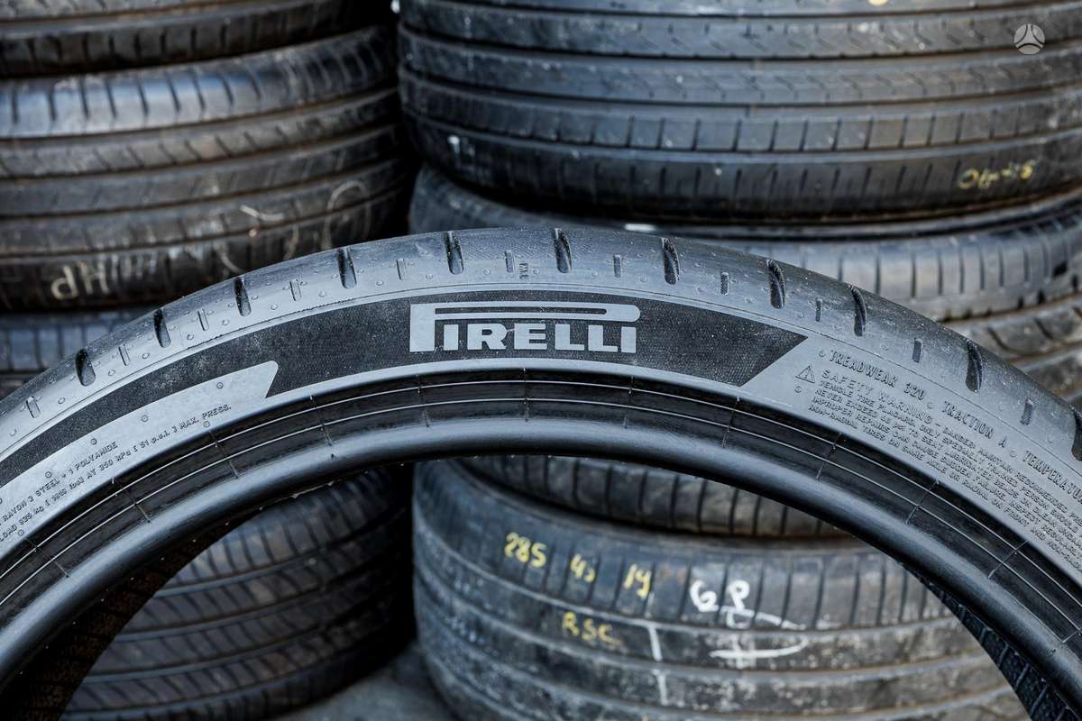 Pirelli P Zero E, летние 265/35 R21