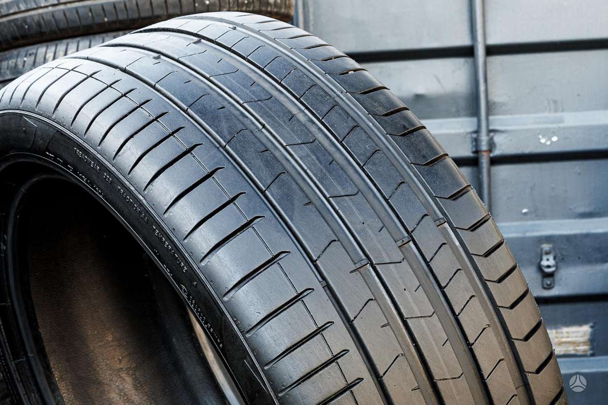 Pirelli Runflat P Zero 4 (BMW), vasarinės 315/35 R21