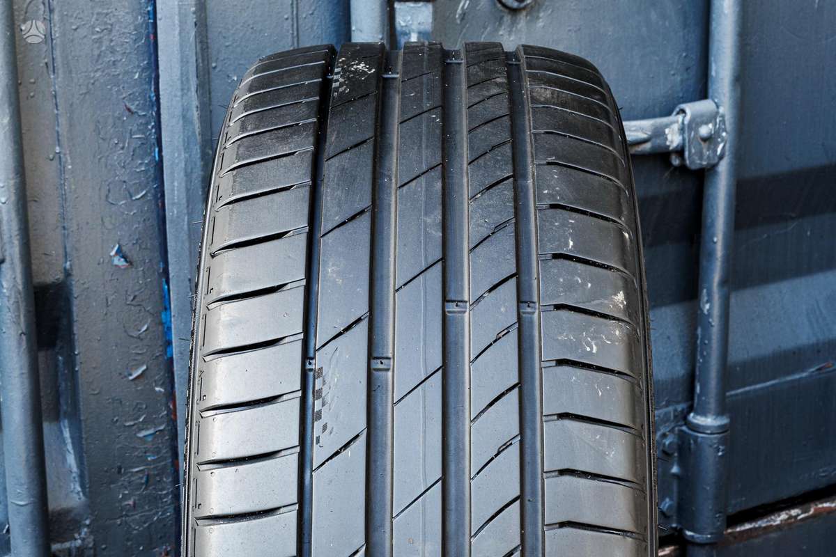 Kumho SUV Ecsta PS71, летние 255/40 R21
