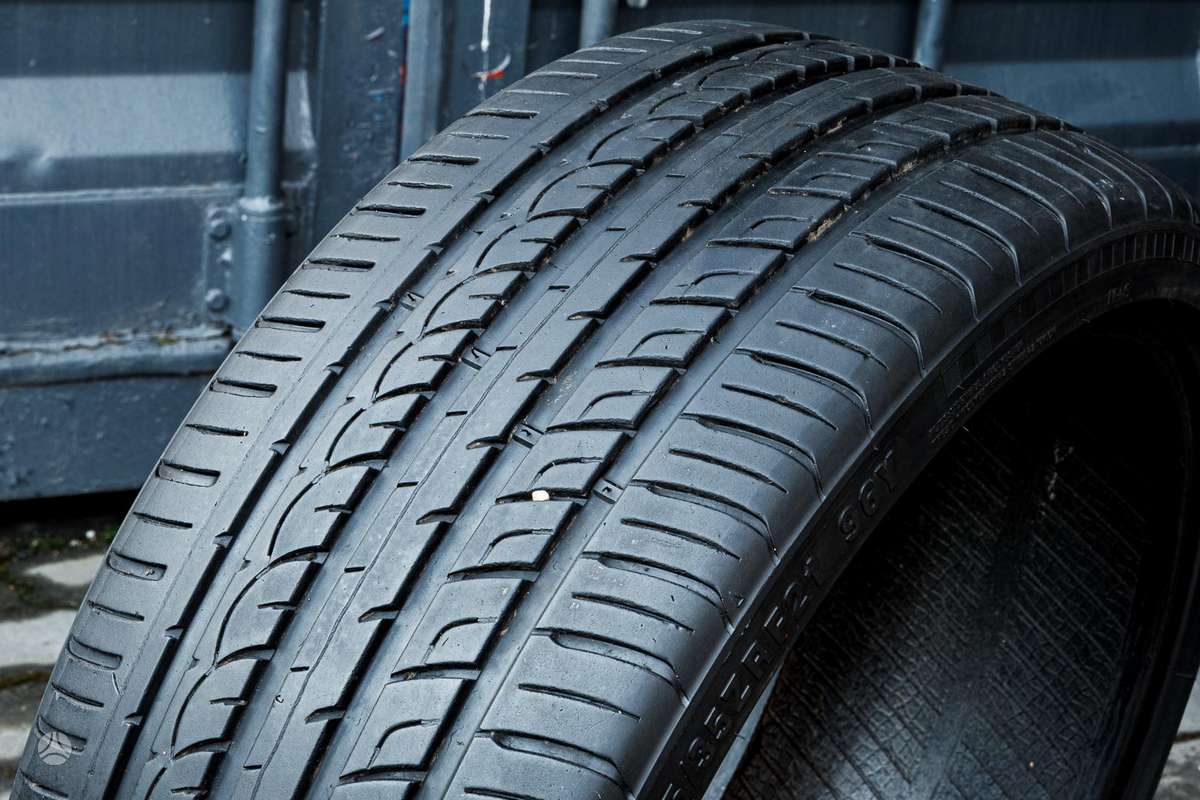 Radar Runflat Dimax R8+, летние 245/35 R21