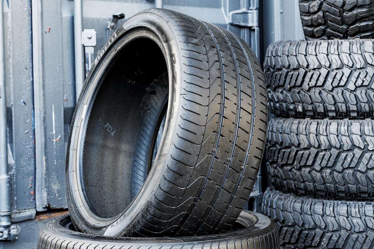 Pirelli P Zero, vasarinės 285/35 R20