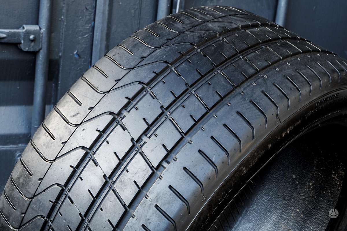 Pirelli P Zero, summer 285/35 R20