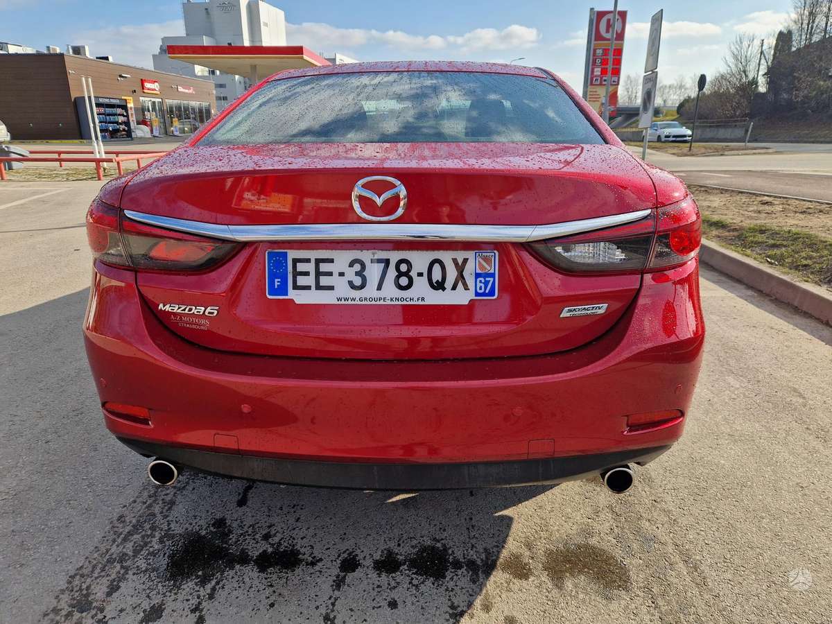 Mazda 6, 2.2 l., Седан