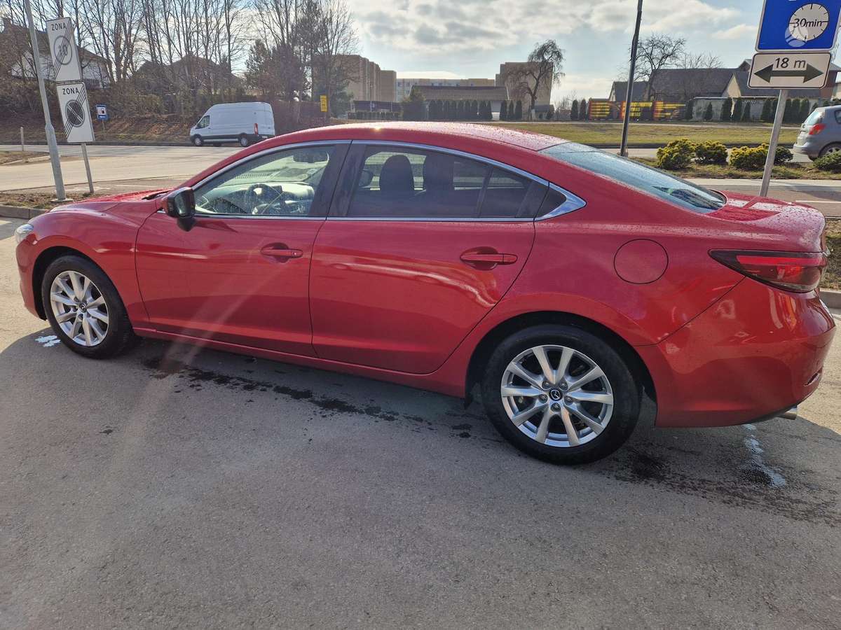 Mazda 6, 2.2 l., Седан