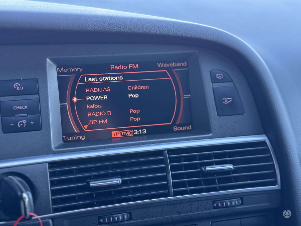 Audi A6, 3.0 l., universalas