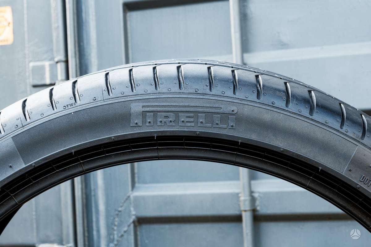 Pirelli P Zero 4 (BMW), vasarinės 315/30 R22