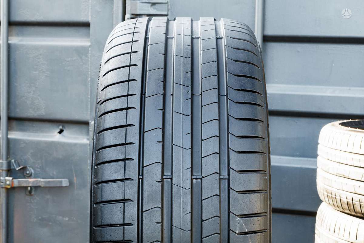 Pirelli P Zero 4, летние 315/30 R22