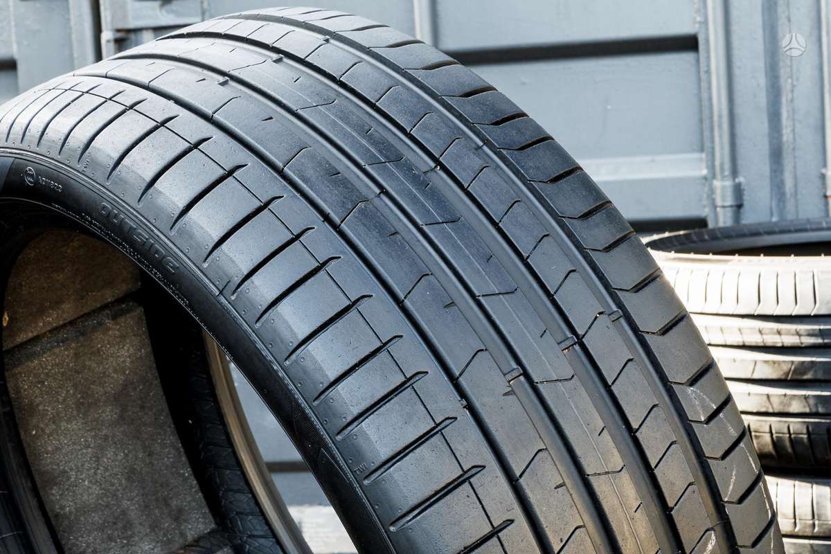 Pirelli P Zero 4, летние 315/30 R22
