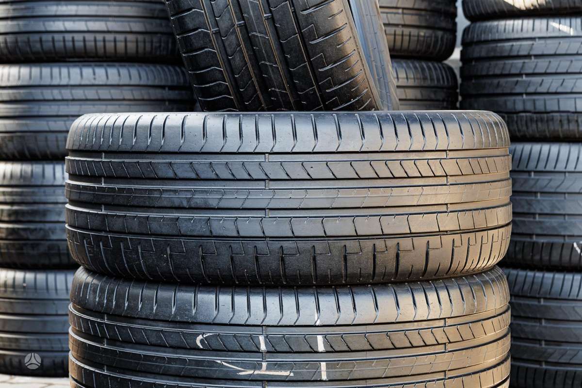Pirelli P Zero 4 (BMW,M0), летние 245/45 R19