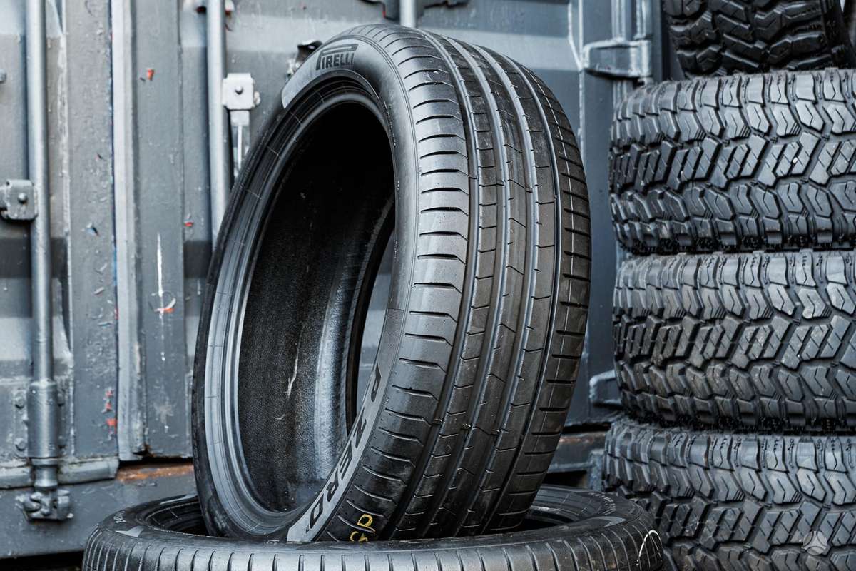 Pirelli P Zero 4 (BMW), vasarinės 245/45 R20