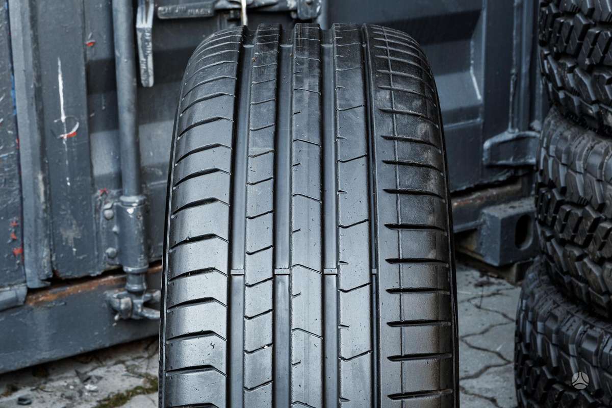Pirelli P Zero 4 (BMW), vasarinės 245/45 R20